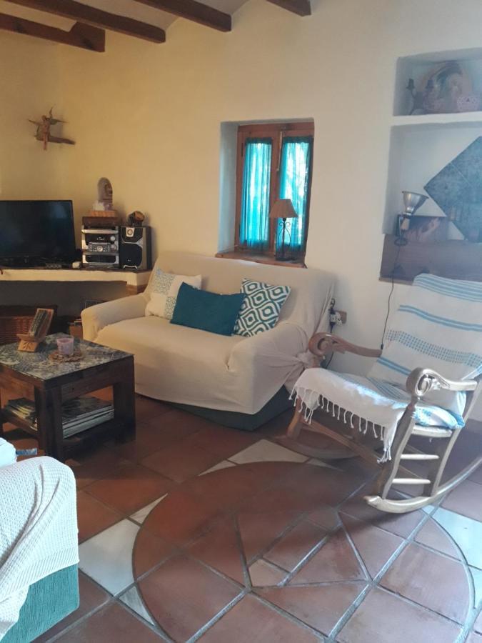 Eslida La Casa Del Teixゲストハウス エクステリア 写真